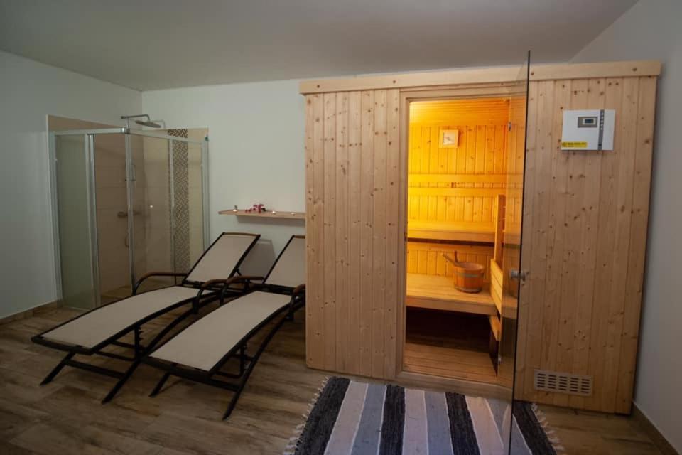 Apartmaji Velikonja Айдовшчіна Екстер'єр фото